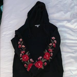 American Eagle Embroidered Swearshirt